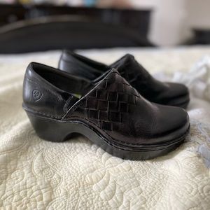 Ariat woman shoes